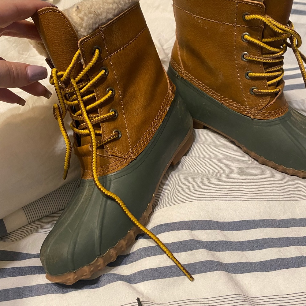 American Eagle Winter Boots!